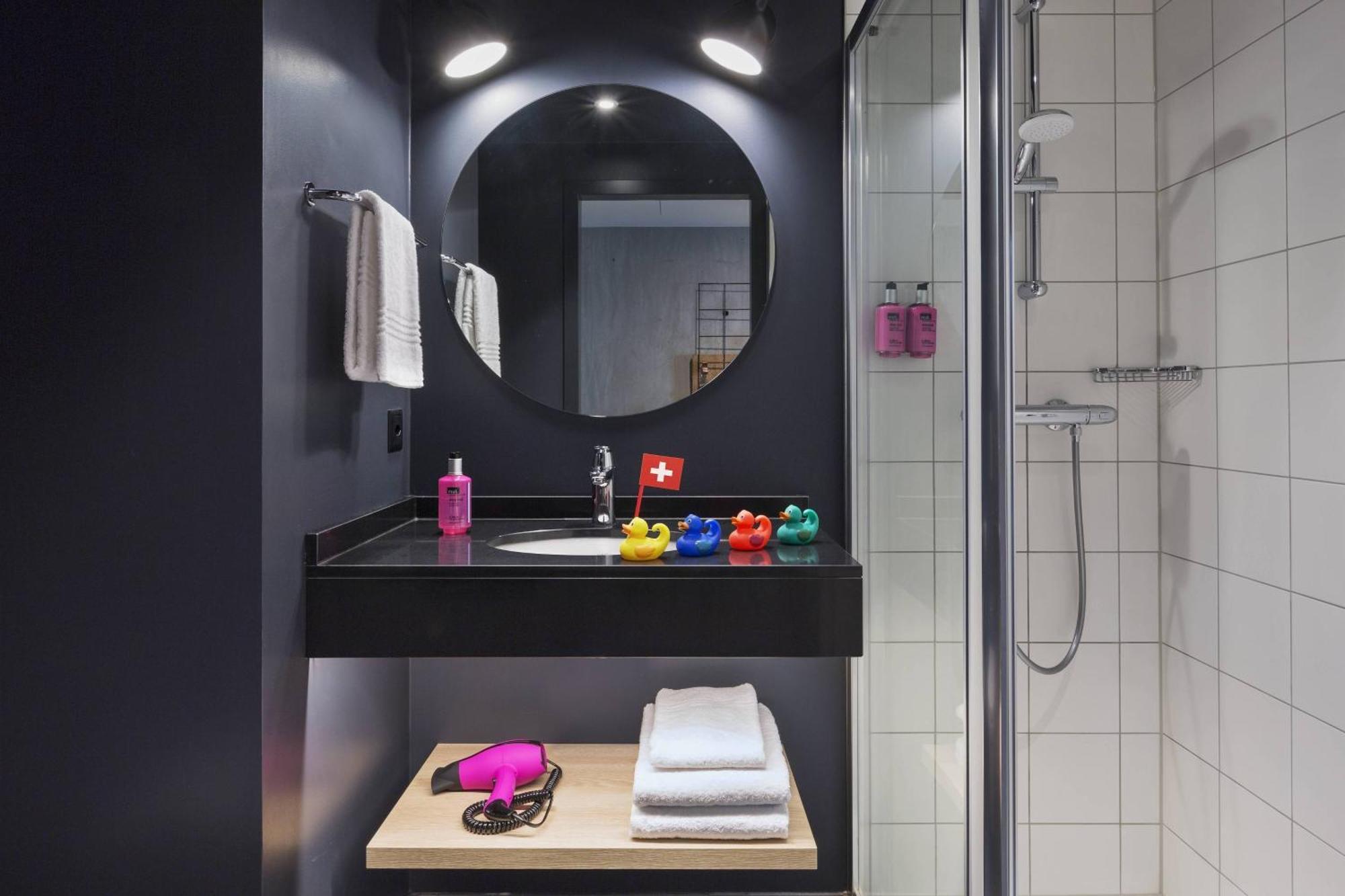Moxy Lausanne City Zewnętrze zdjęcie