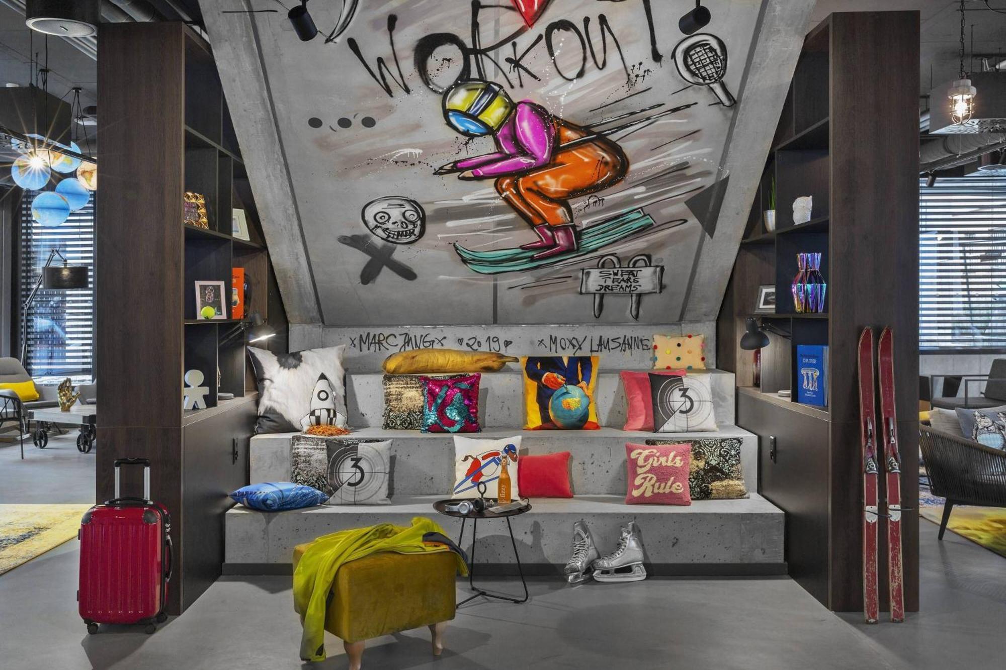 Moxy Lausanne City Zewnętrze zdjęcie